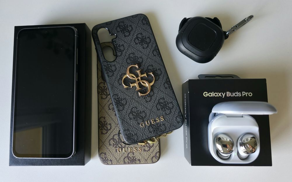 Samsung Galaxy S23 FE – stan idealny + Galaxy Buds Pro + GRATISY