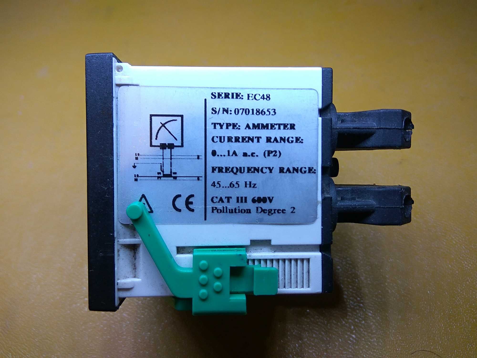 Амперметр щитовой  Siemens 10/1 А.,20/1 А. 48х48 мм.