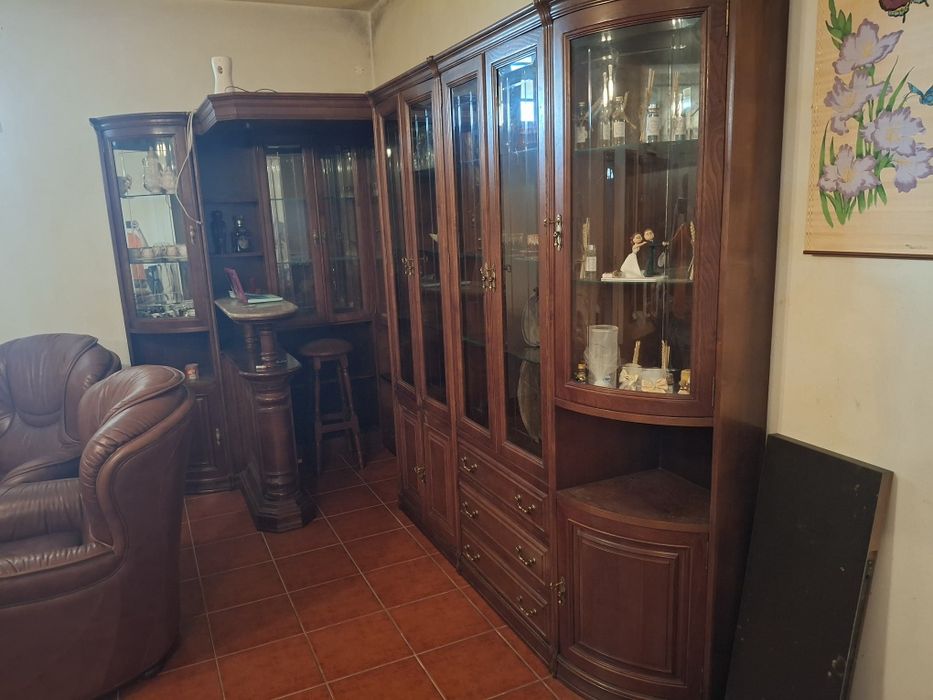 Bar completo em madeira