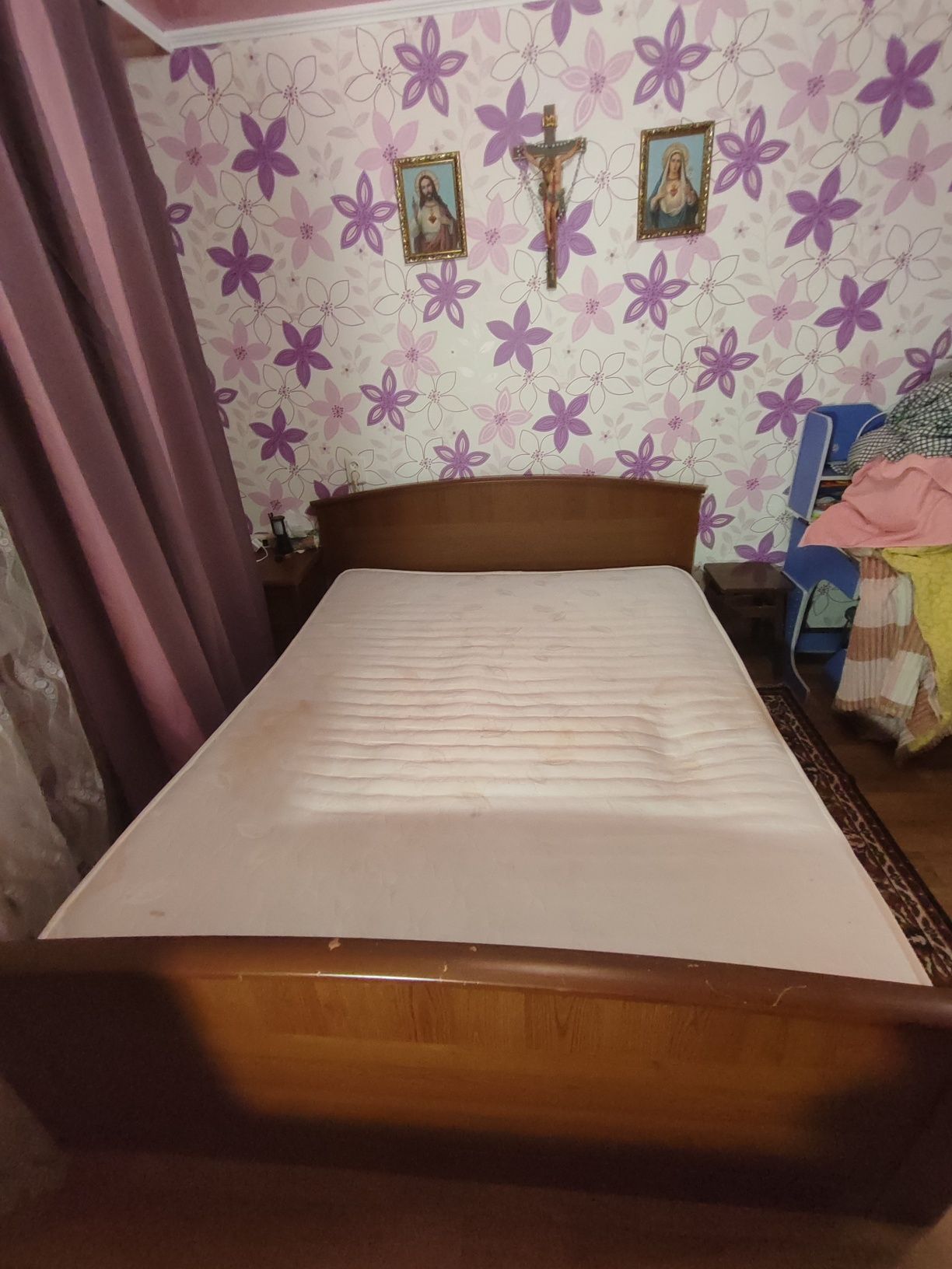 Продам ліжко 160/200 торг