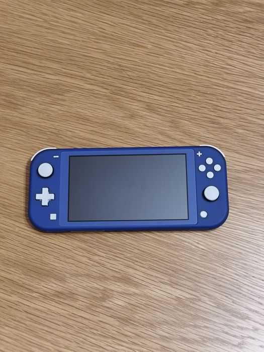 Nintendo Switch Lite com 2 anos de garantia