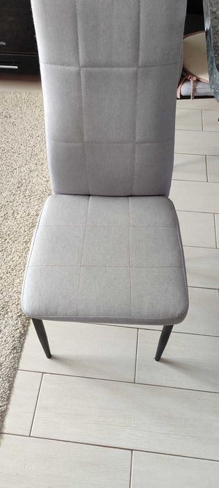 Продам б/у стільці 4 штуки