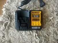 Ładowarka DeWalt dcb1104  12-18 v