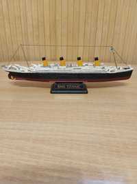Модель корабля Титаник (Titanic) в масштабе 1/1200 (длина 23 см)