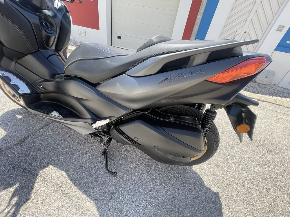 Yamaha 300 Xmax Tech Max