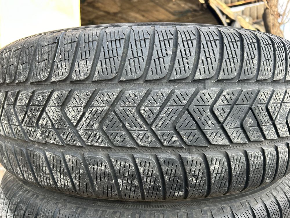 235/65 r17 Pirelli зима