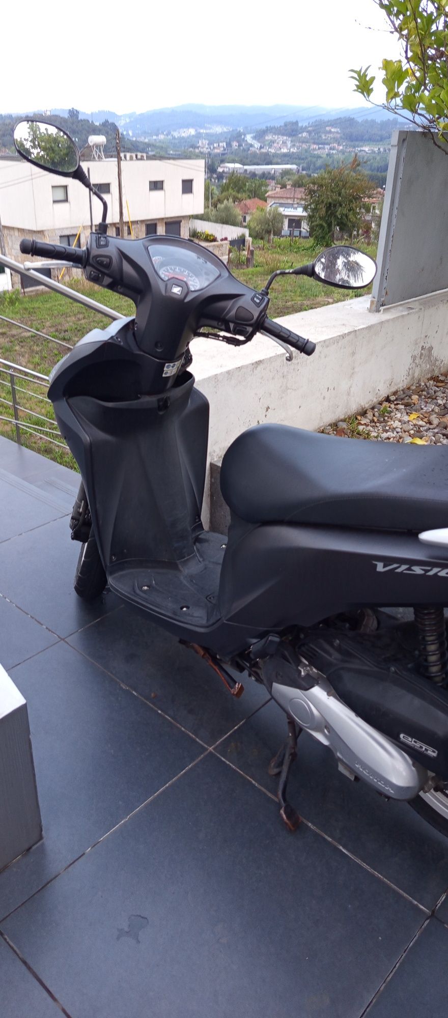 Honda vision 110 só hoje 1200€