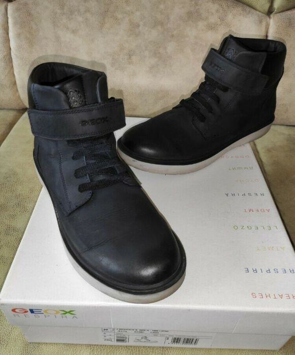 Ботинки Geox  размер 39