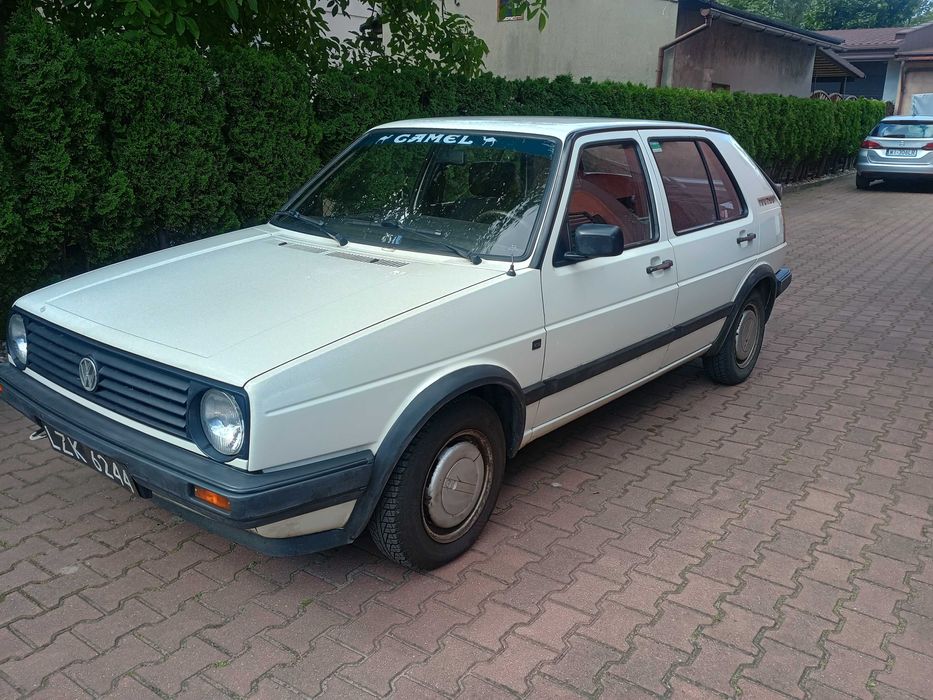 Vw Golf II 1,6D Automat 1 właściciel od nowości oryginalny lakier 89r.