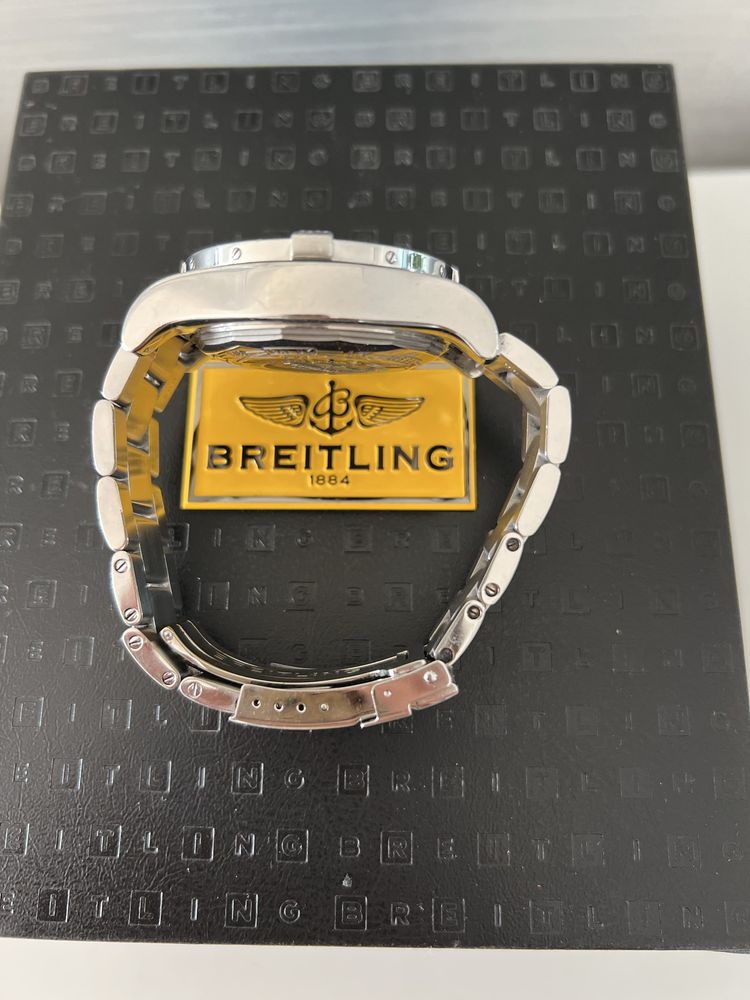 Breitling Avenger II Chronograph – komplet, stan bardzo dobry