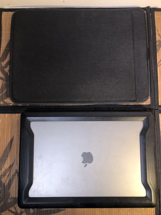 Чехол MacBook Air 15 Incarne