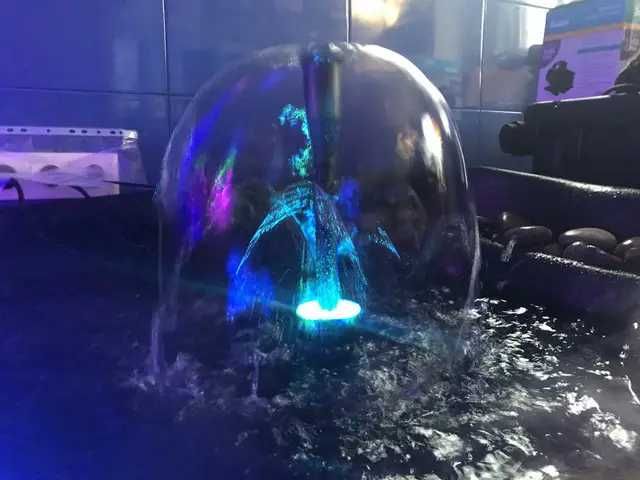 Насос фонтанний для водойм із підсвіткою AquaFall LED-10000FP 6500l/h