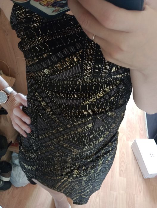 Sukienka nowa MIDI PrettyLittleThing r.S