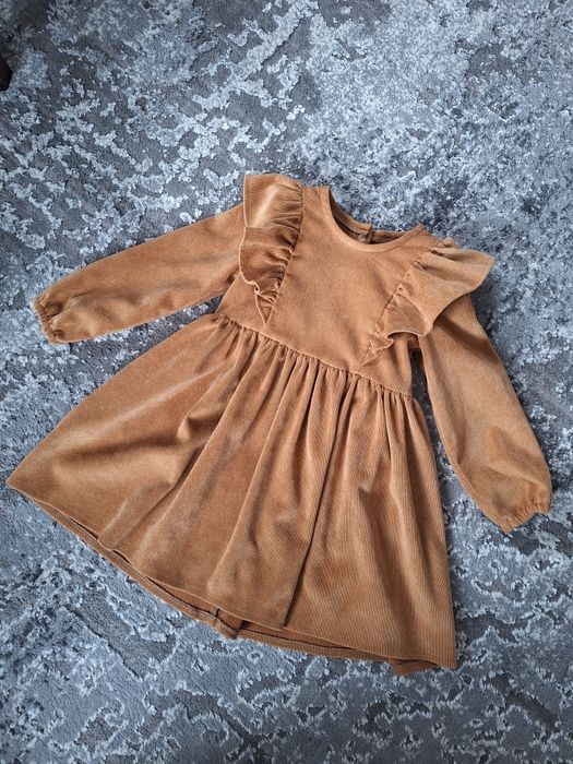 Велюрове платтячко для дівчинки