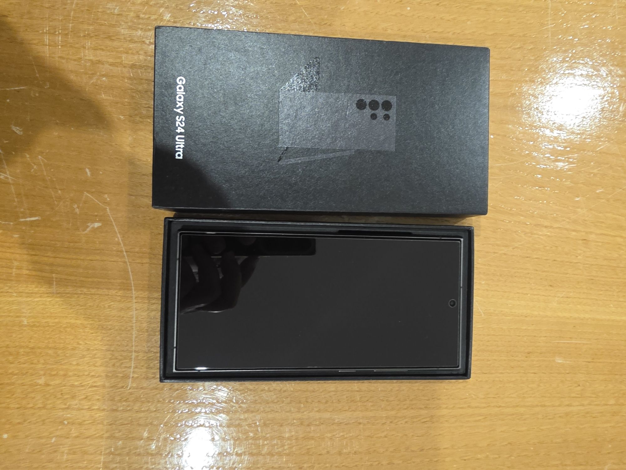 Samsung S24 ultra 12/256 como Novo