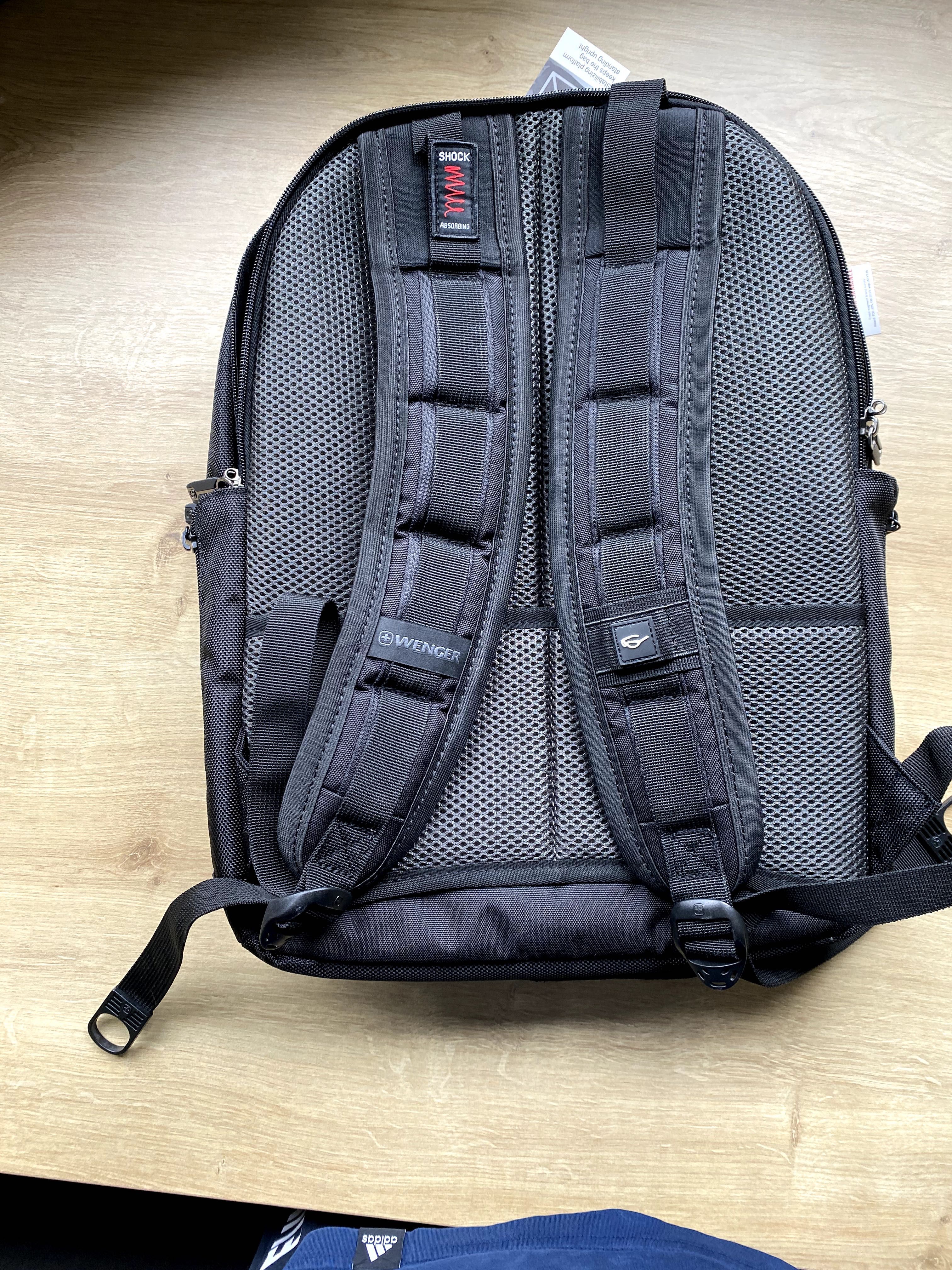 Elegancki biznesowy plecak na laptopa 16" cali Wenger Gigabyte