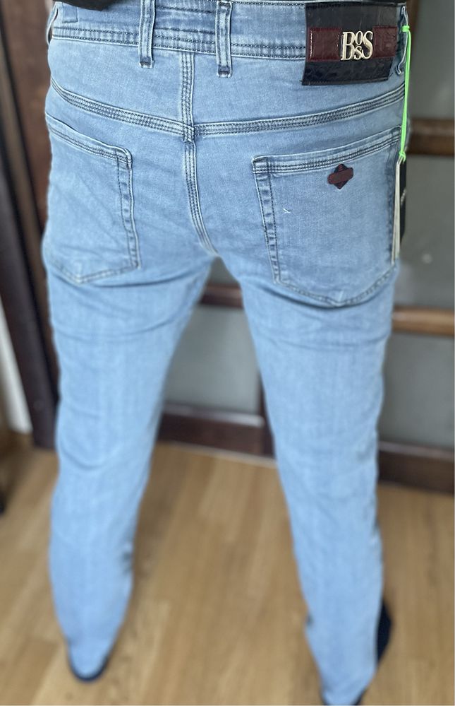Чоловічі джинси Hugo Boss ,оригінал