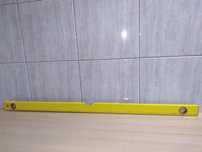 Poziomica aluminiowa 1m uszkodzona