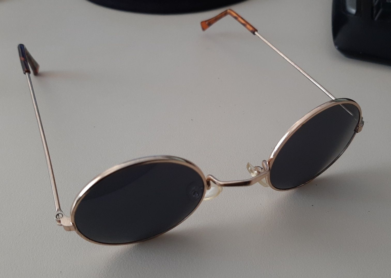 Óculos estilo anos 60