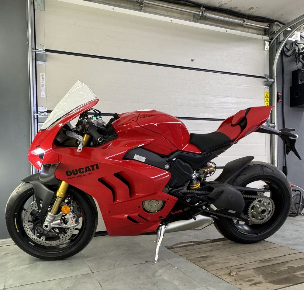 Ducati panigale v4s новий без пробігу