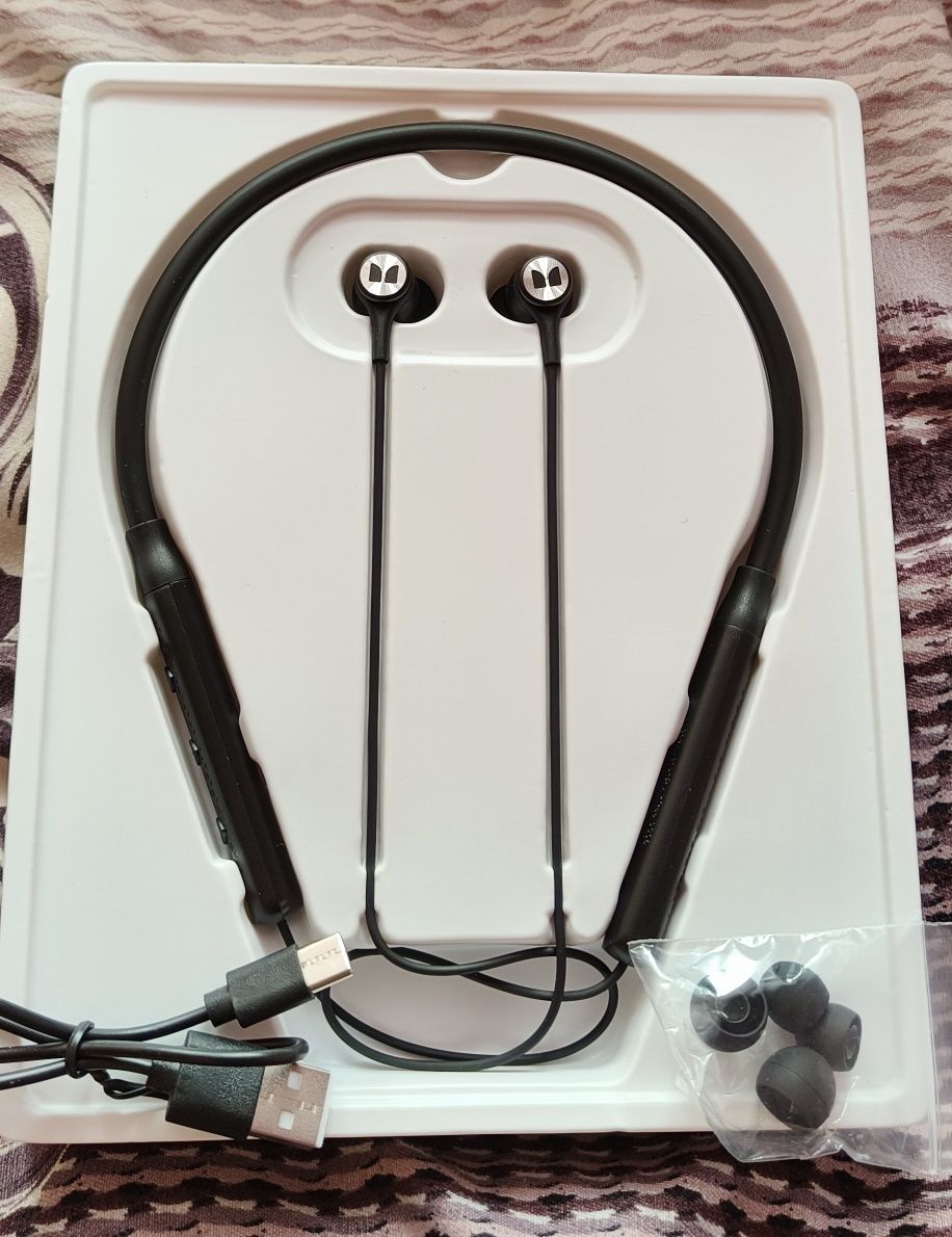 Monster AIRFREE Bluetooth V5.4 Mega Bas [Czarne]