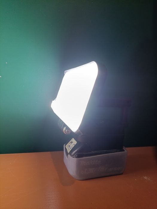 Lampa LED - Aku Makita