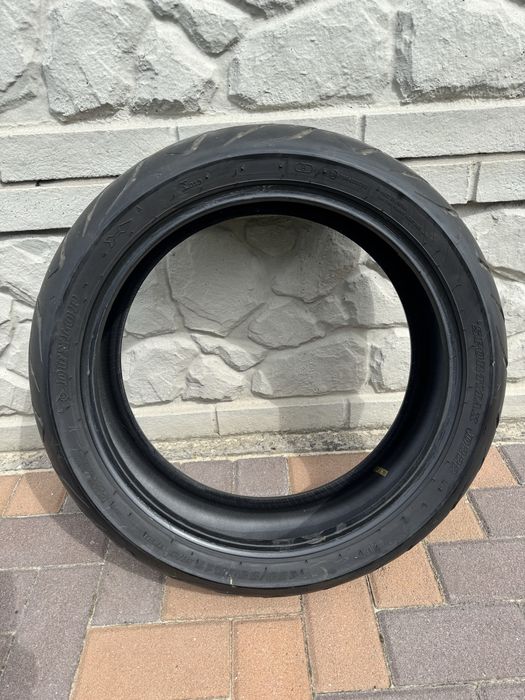 мотоциклетна шина Metzeler Roadtec 01