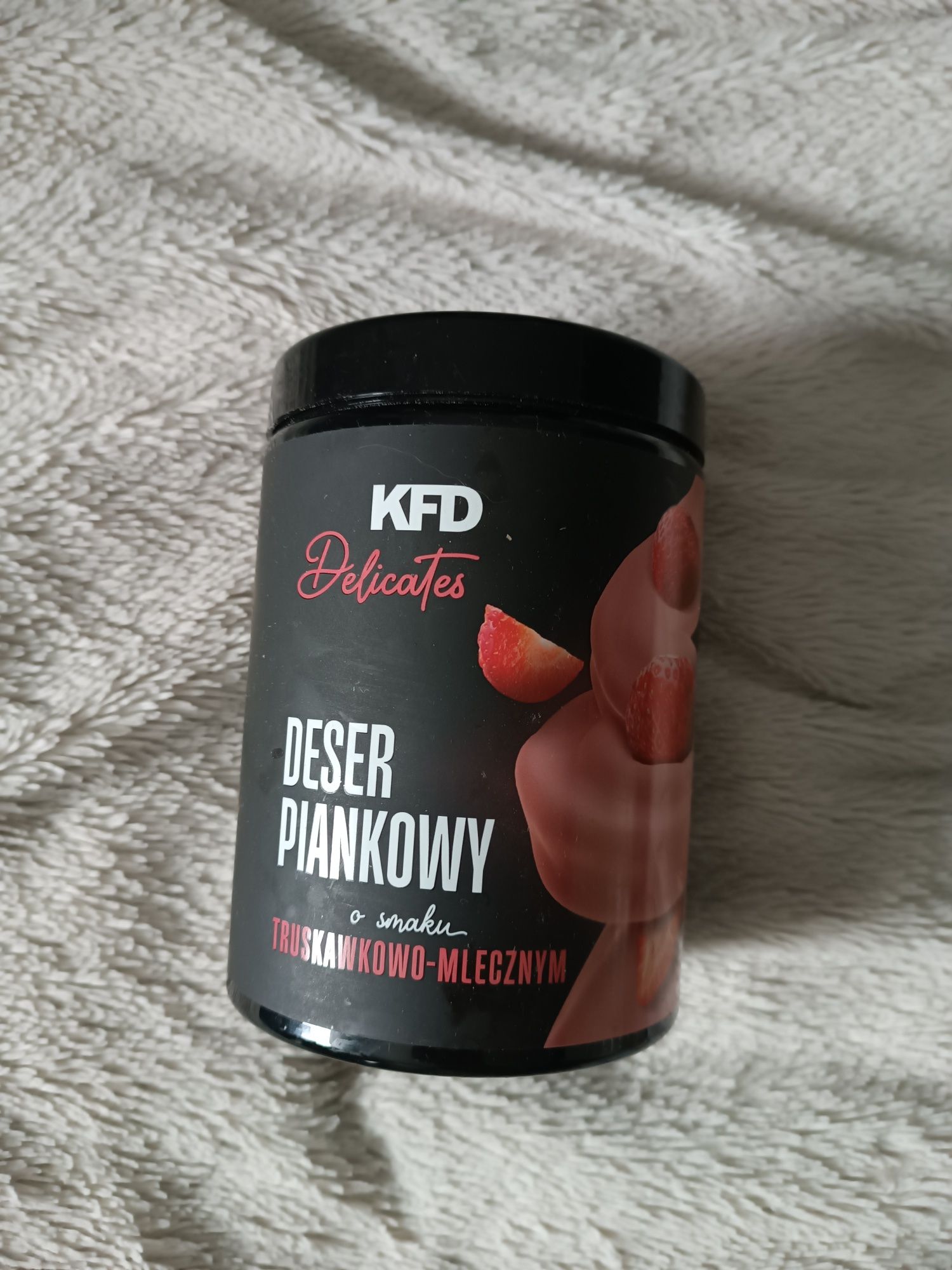 Pianka truskawkowa kfd