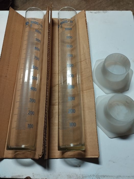 Menzurka szklana cylinder miarowy 1000 ml Dagra produkcja GDR nie PRL