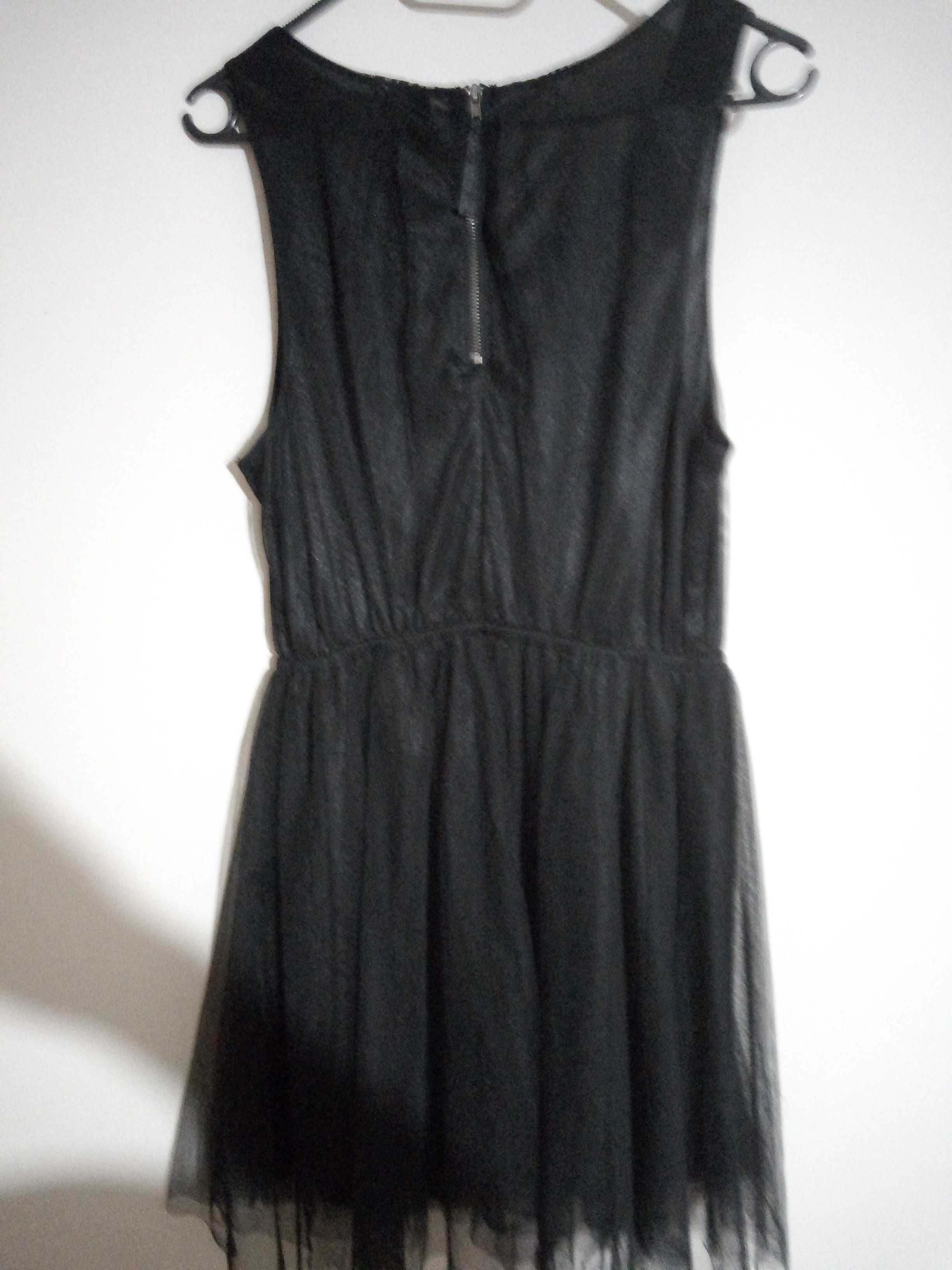 Sukienka czarna  38
