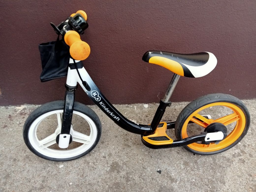 Bicicleta de equilíbrio  kinderkraft