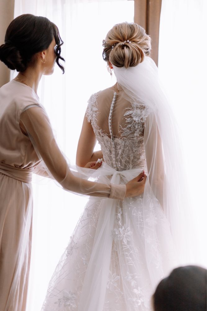 Весільна сукня , весільне плаття