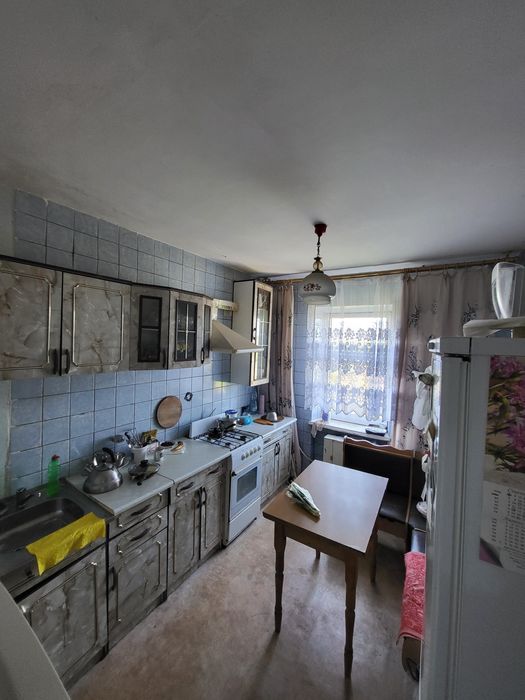 Терміново продам 4 кім квартиру вул. Повітрянофлотська