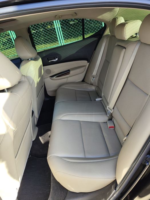 Акура TLX 3.5 2015