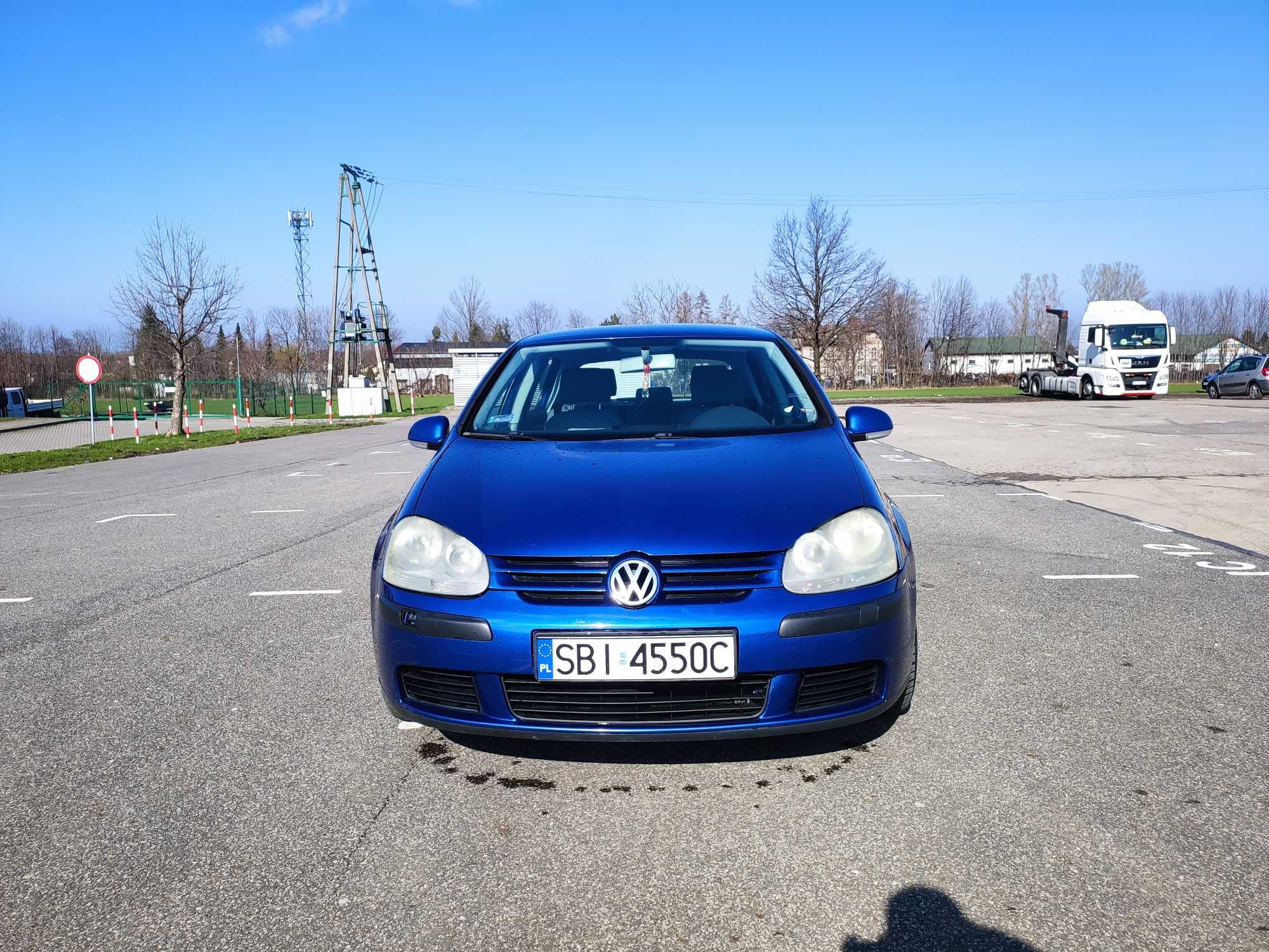 Volkswagen Golf V 1.6 FSI Długie Opłaty