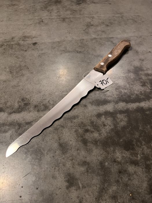 Japoński Nóż Do Pieczywa KAI