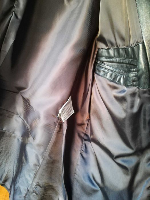 Blusão cabedal tam 54 em bom estado