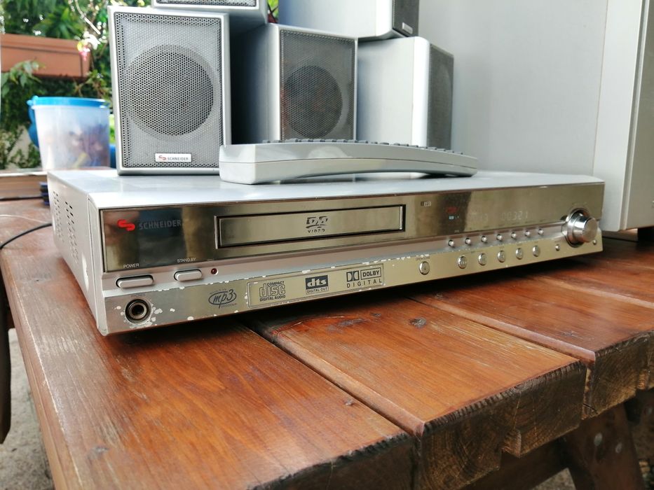 Home Cinema/Sistema de Som 5.1 Schneider