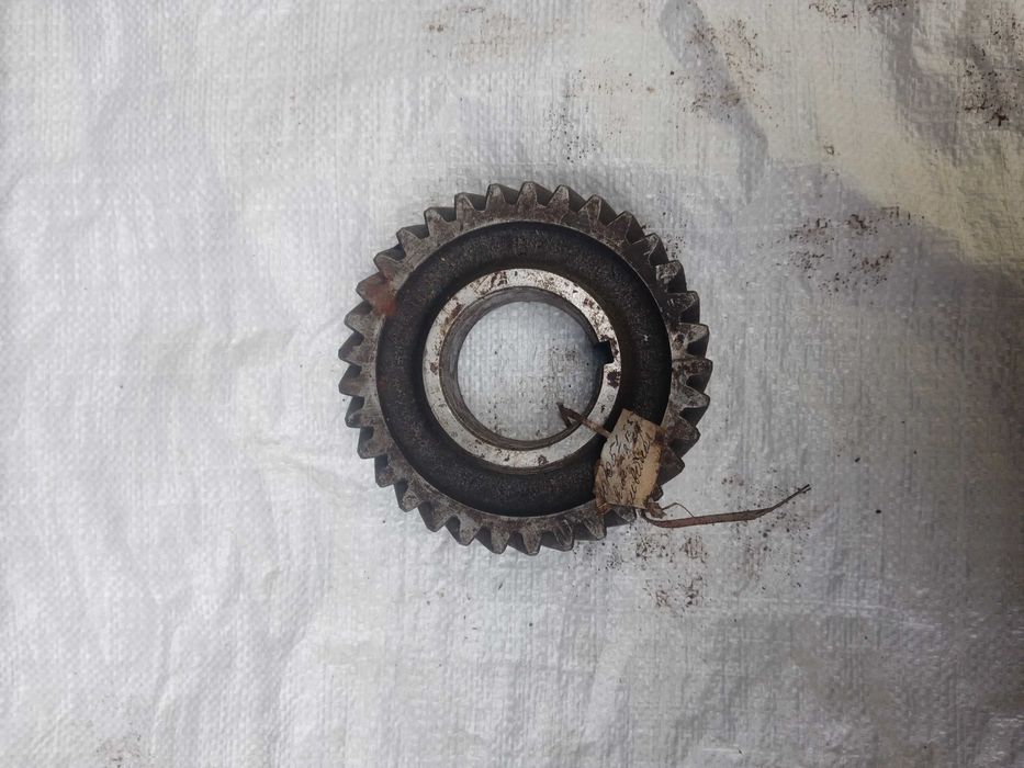 236-1701051 шестерня 3-й передачі вала промежуточного КПП ЯМЗ 33 зуб.