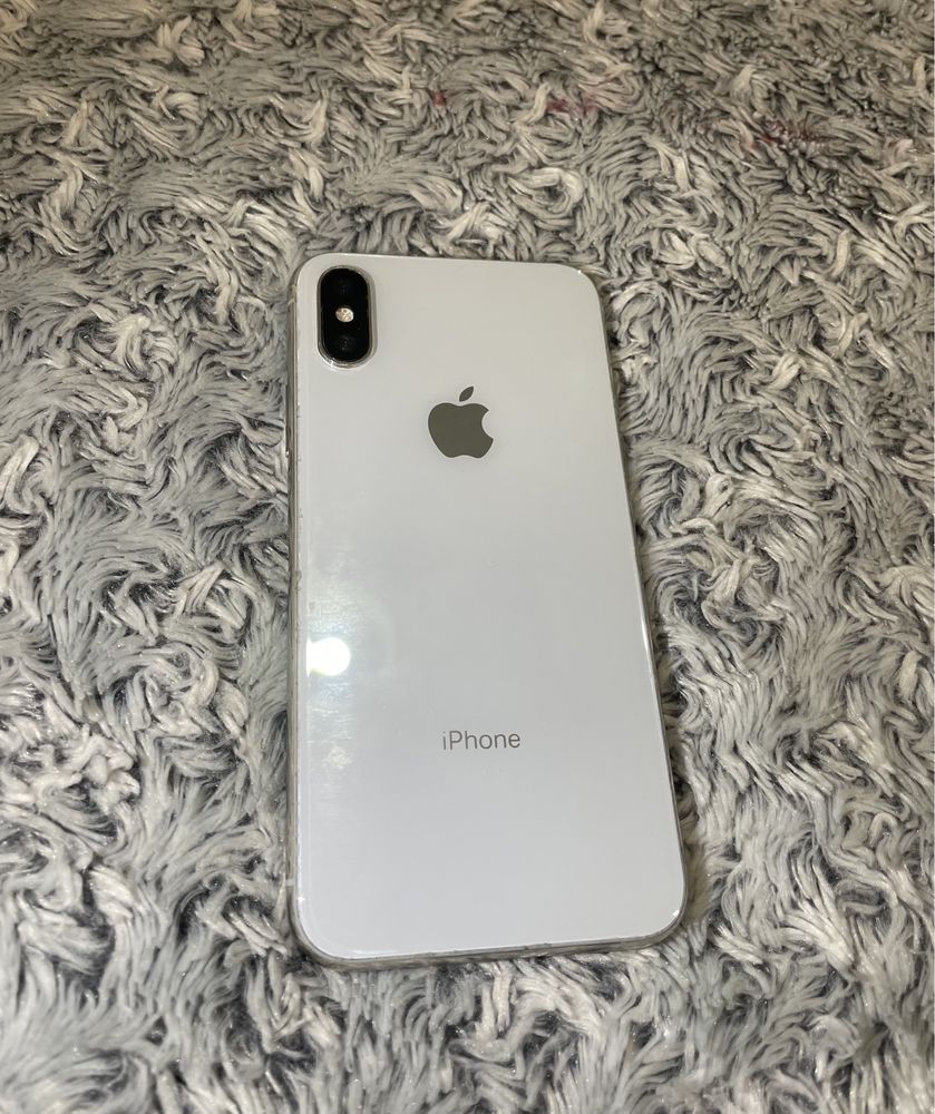 Продам iphone xs 64gb на паролі