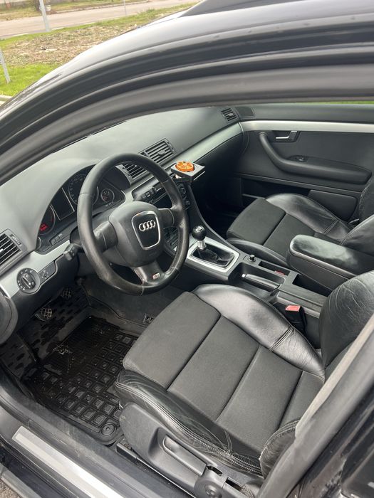 Продам ауді а4 слайн