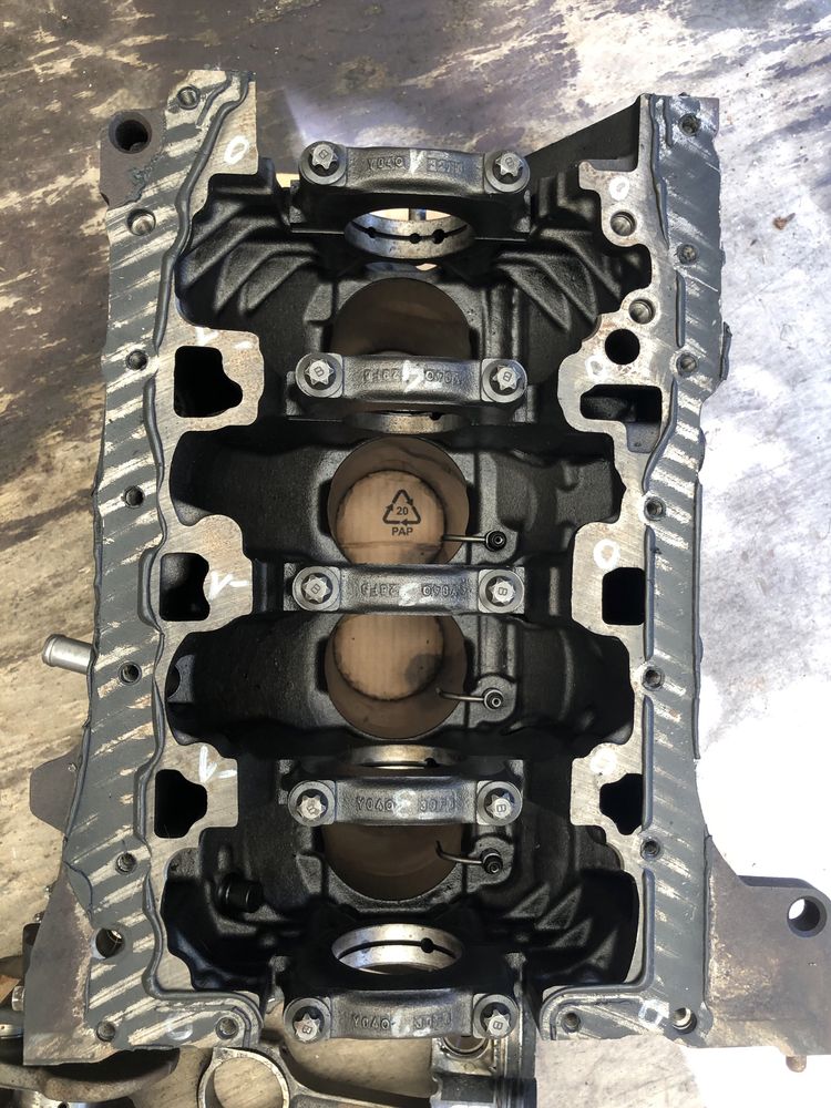 Blok silnika Master 2.3dci BiTurbo M9T A700