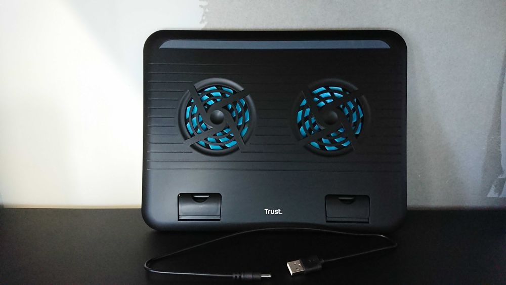 Подставка под ноутбук / планшет до 16" дюймов Trust Cyclone 17866