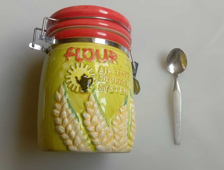 Керамическая ёмкость для круп