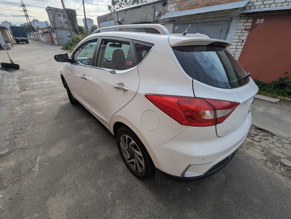 Хэтчбек JAC S2 2019 I покоління 1.5i MT 113 к.с. Luxury Офіційне авто