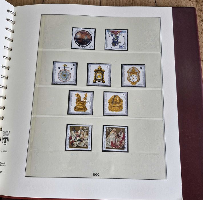 Znaczki pocztowe , klaser dedykowany Niemcy lata osiemdziesiąte