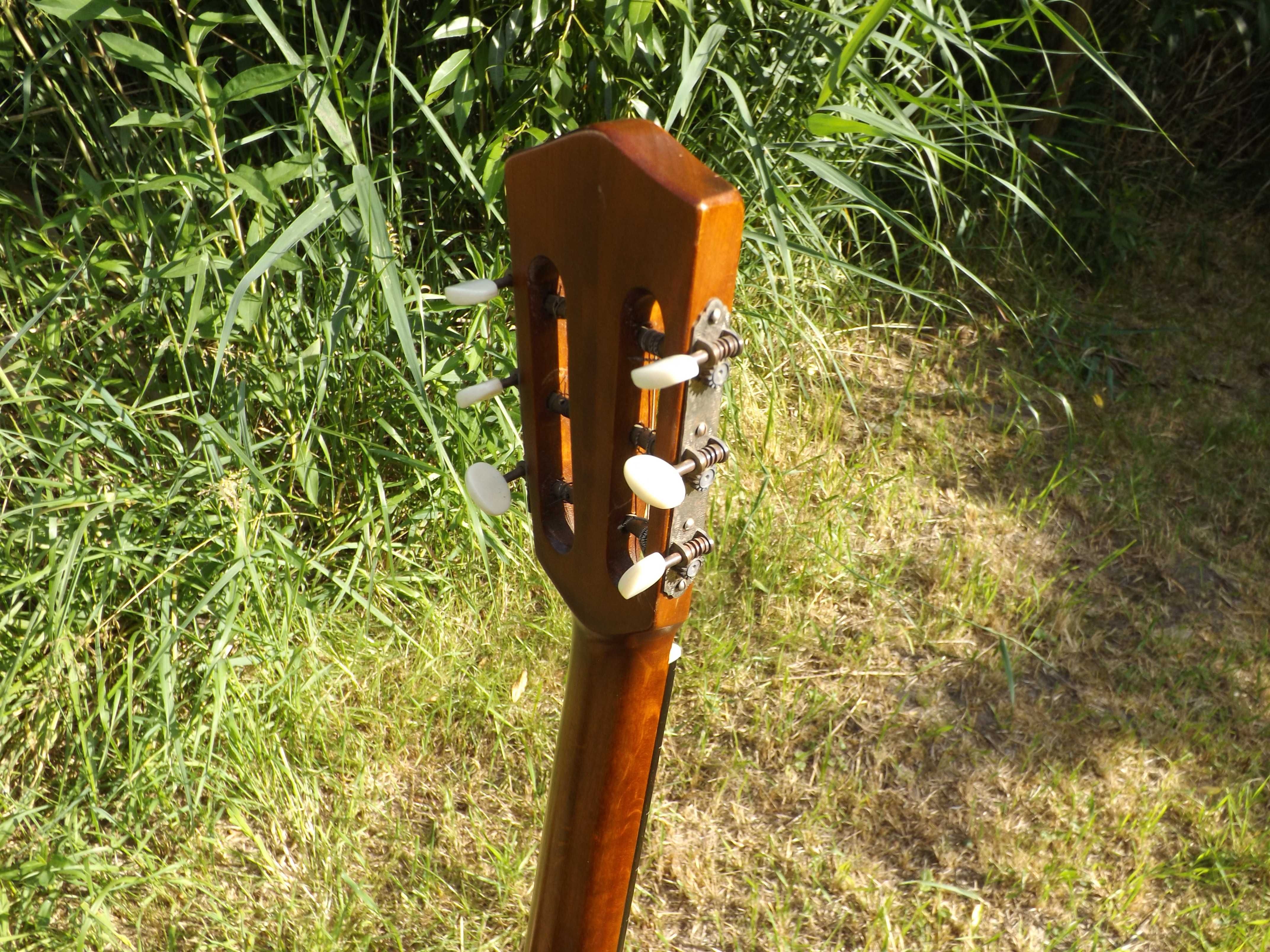 Stara gitara Walthari MittenwaldS