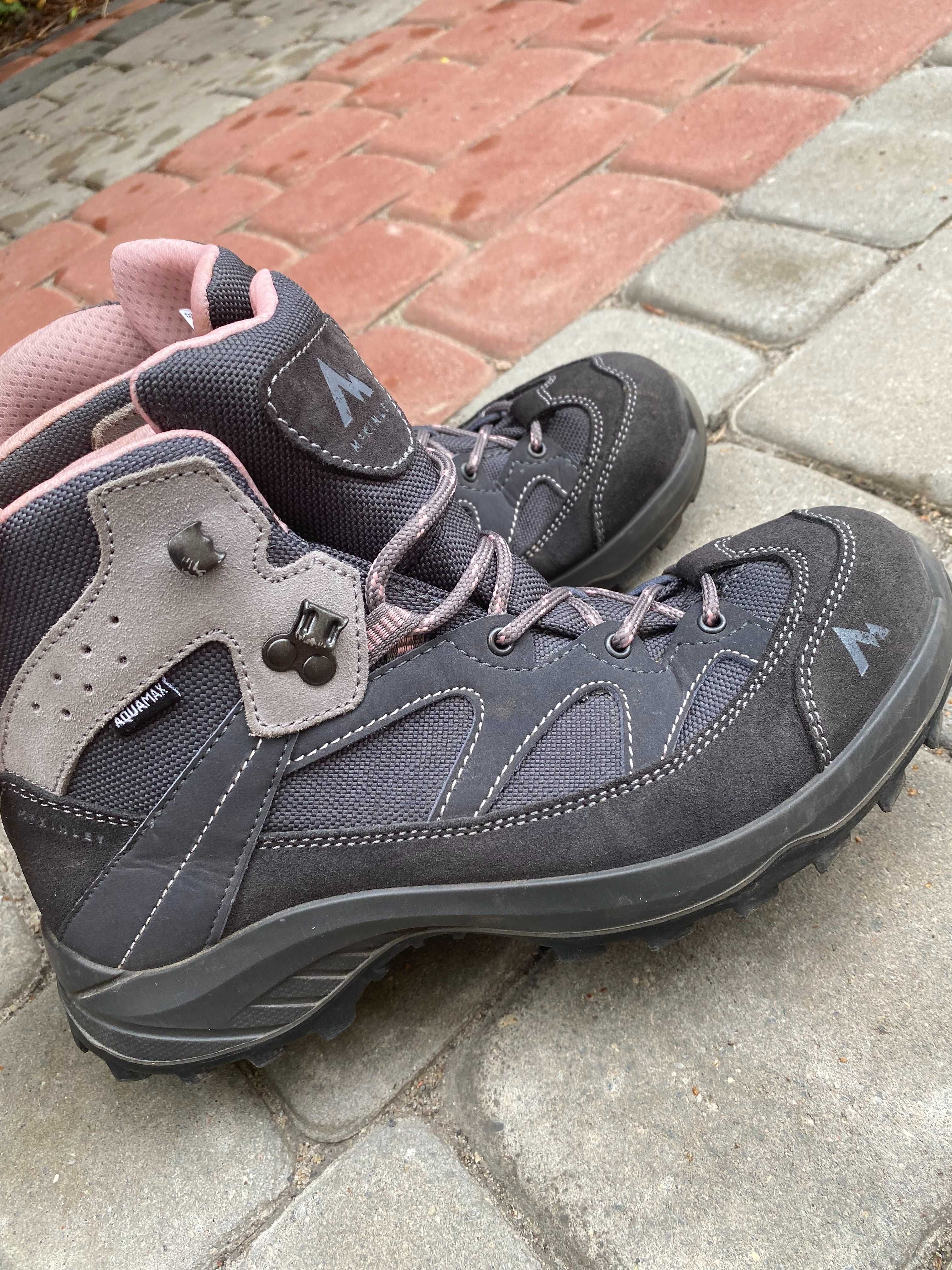 Prawie nowe buty trekkingowe damskie marki McKinley