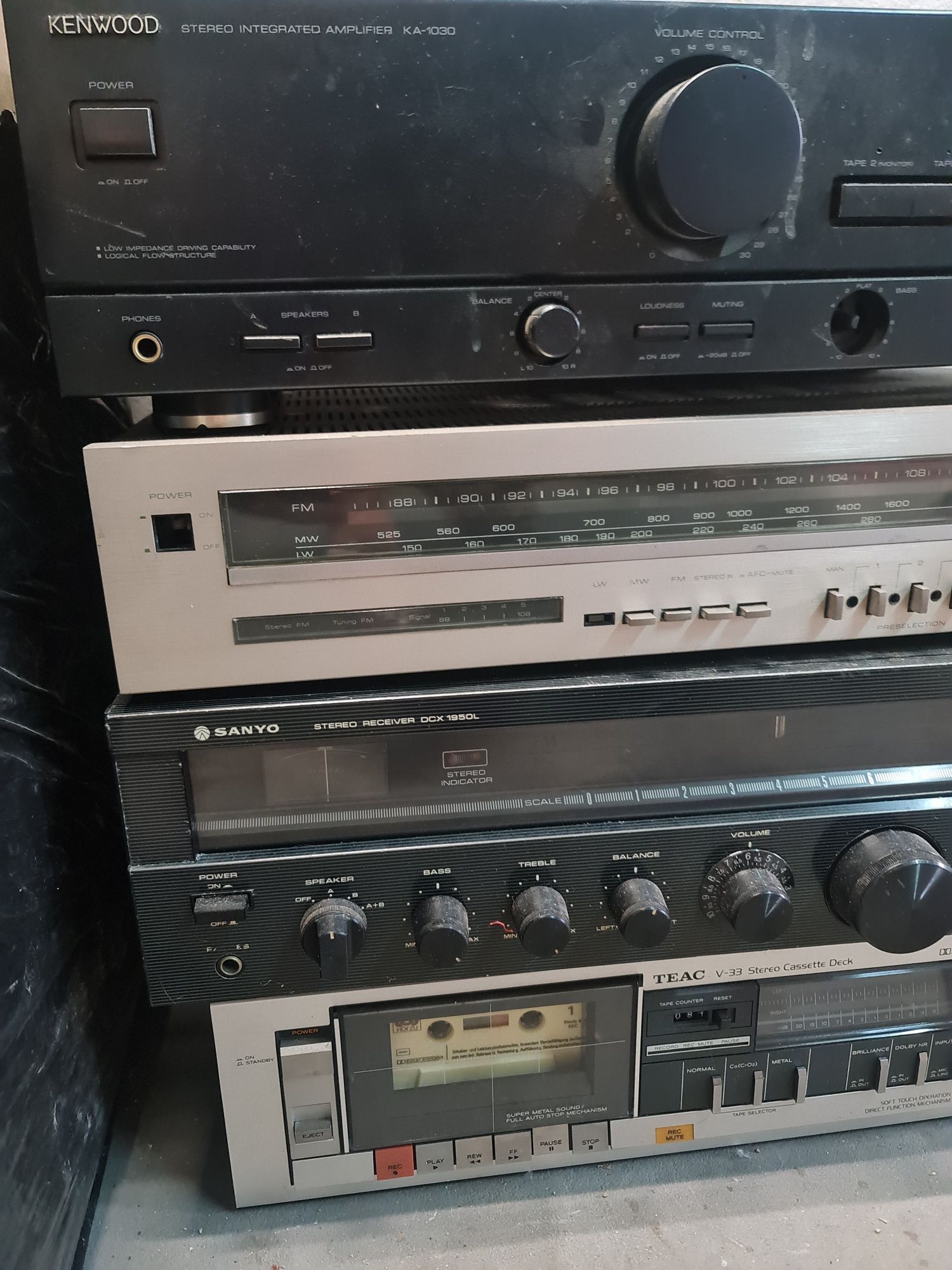 Unitra Sanyo wzmacniacz vintage