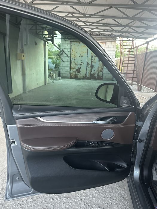 Bmw X5 F15 2017 рік повна комплектація офіціал.